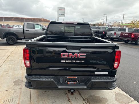 Used 2021 GMC Sierra 1500 Elevation w/ Preferred Package image 9