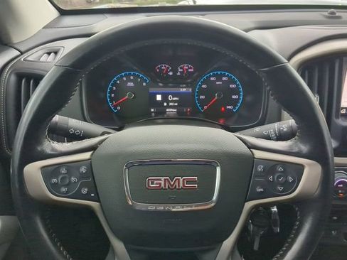 Used 2022 GMC Canyon Denali w/ Denali Black Edition Package image 32