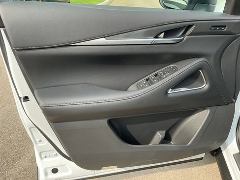 New 2026 INFINITI QX60 Luxe w/ Family Package image 23