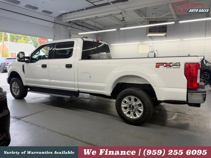 Used 2022 Ford F350 XLT w/ XLT Value Package AWD/4WD image 12