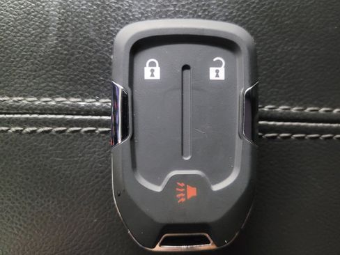 Used 2019 GMC Terrain SLT image 32