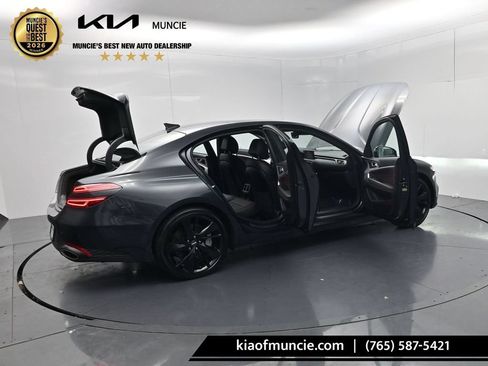 Used 2023 Genesis G70 2.0T w/ Sport Prestige Package AWD/4WD image 57