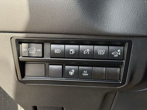 Used 2023 Toyota Sequoia Limited w/ Tow Technology Package AWD/4WD image 25