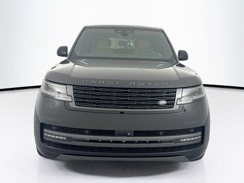 Certified 2025 Land Rover Range Rover SE AWD/4WD image 2