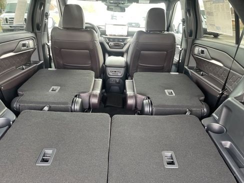 New 2026 Ford Explorer Platinum w/ LUX Leather Package image 65