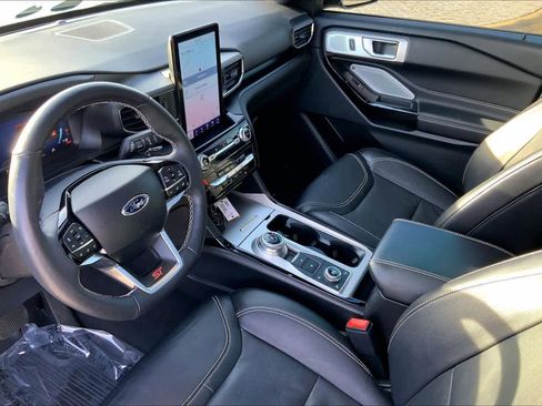 Used 2024 Ford Explorer ST w/ Equipment Group 401A image 16