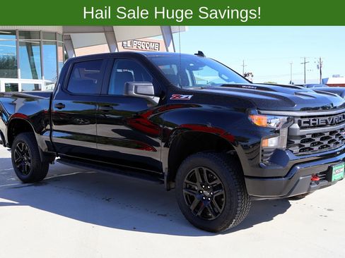 Used 2025 Chevrolet Silverado 1500 Custom Trail Boss AWD/4WD image 7