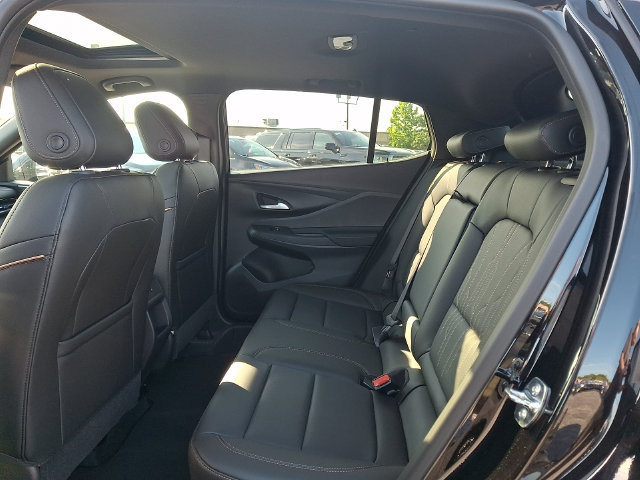 New 2026 Buick Envista Avenir FWD image 7