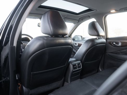 Used 2018 INFINITI Q50 Luxe w/ Essential Package (3.0T Luxe) image 26