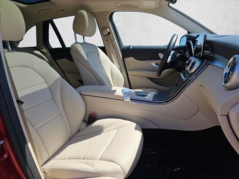 Certified 2021 Mercedes-Benz GLC 300 image 19