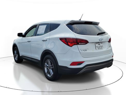 Used 2018 Hyundai Santa Fe Sport FWD image 3