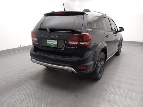 Used 2020 Dodge Journey Crossroad FWD image 7