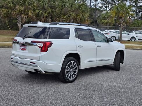 Used 2023 GMC Acadia Denali w/ Denali Ultimate Package image 5