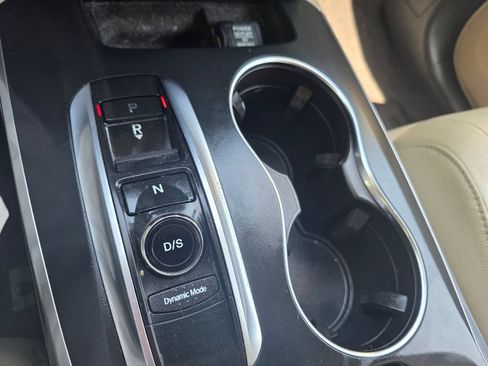 Used 2018 Acura MDX SH-AWD image 15