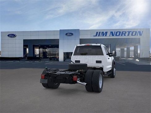 New 2025 Ford F550 4x4 Regular Cab Super Duty image 8