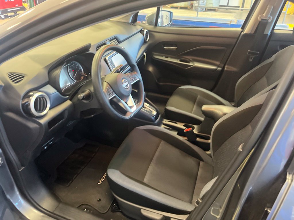Used 2025 Nissan Versa SV w/ Trunk Package FWD image 3