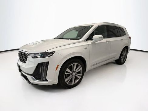 Used 2024 Cadillac XT6 Premium Luxury w/ LPO, Floor Liner Package AWD/4WD image 3