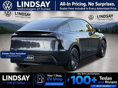 Used 2026 Tesla Model Y AWD image 7