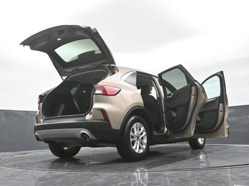 Used 2020 Ford Escape SE FWD image 50