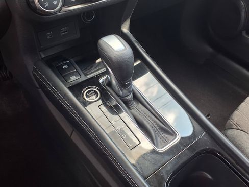 Used 2023 Nissan Kicks SV w/ Exterior Package FWD image 11