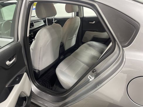 Used 2022 Kia Rio S w/ Technology Package image 13