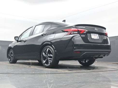 Certified 2025 Nissan Versa SR w/ Trunk Package image 26