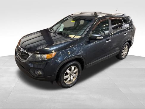 Used 2012 Kia Sorento LX w/ Convenience Pkg image 9