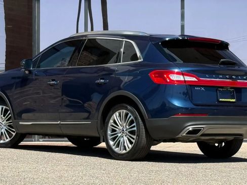Used 2017 Lincoln MKX Reserve image 7