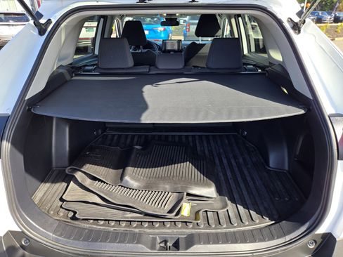Used 2022 Toyota RAV4 LE AWD/4WD image 27