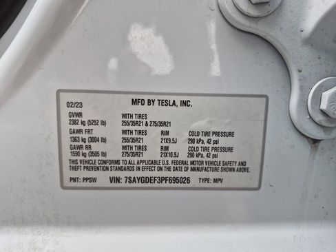 Used 2023 Tesla Model Y Performance AWD/4WD image 25