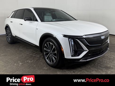Used 2024 Cadillac Lyriq Sport AWD/4WD image 1