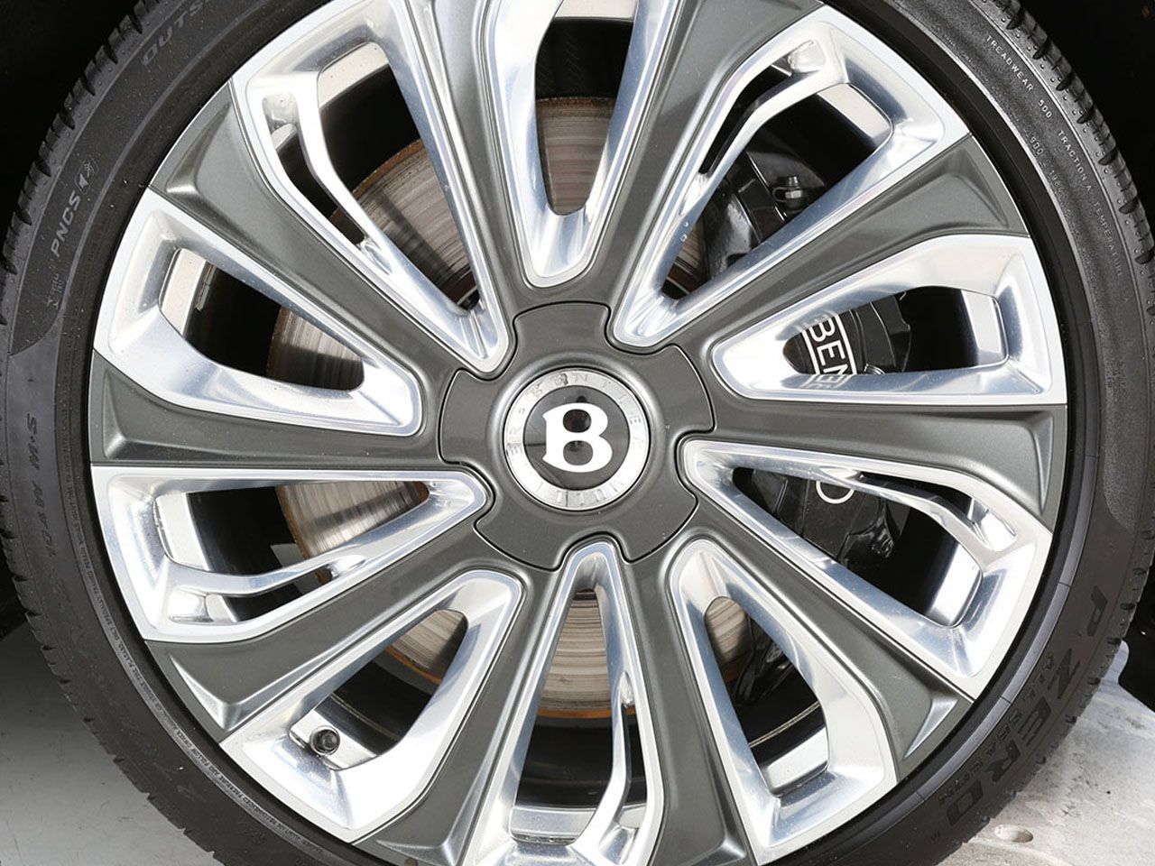 Used 2022 Bentley Flying Spur W12 AWD/4WD image 6