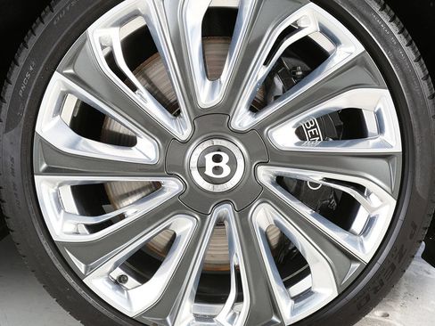 Used 2022 Bentley Flying Spur W12 AWD/4WD image 6