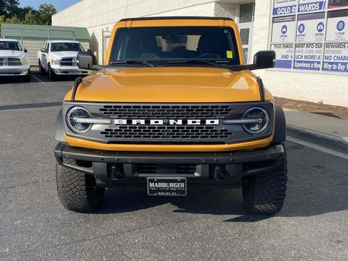 Used 2022 Ford Bronco Badlands AWD/4WD image 2