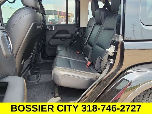 Used 2024 Jeep Wrangler Unlimited Sahara w/ Safety Group AWD/4WD image 25