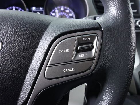 Used 2018 Hyundai Santa Fe Sport image 14