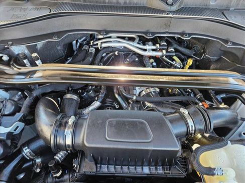 Used 2024 Ford Explorer Platinum w/ Technology Package image 25