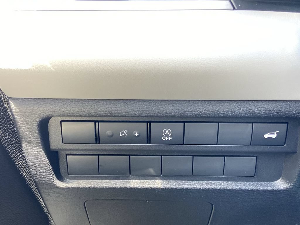 New 2026 Mitsubishi Outlander SE FWD image 14