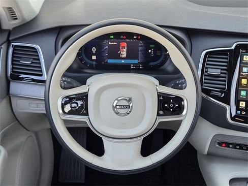 New 2025 Volvo XC90 T8 Plus w/ Protection Package Premier image 34