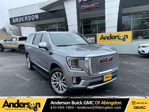 Used 2024 GMC Yukon XL Denali AWD/4WD image 1