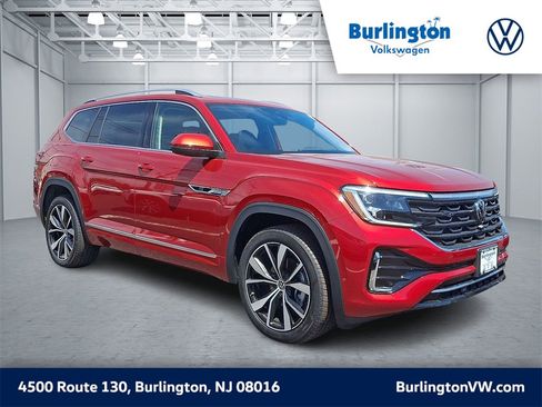 Used 2024 Volkswagen Atlas SEL Premium R-Line image 1