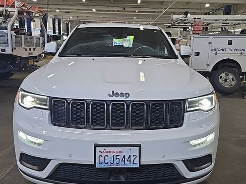 Used 2018 Jeep Grand Cherokee High Altitude AWD/4WD image 8