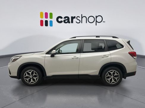 Used 2020 Subaru Forester Premium AWD/4WD image 2