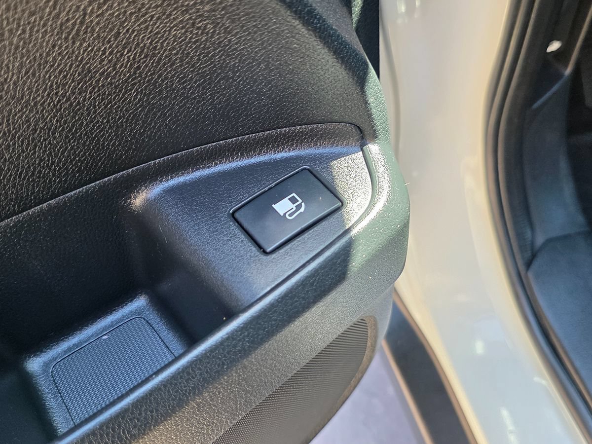 Used 2017 Honda Pilot EX image 32