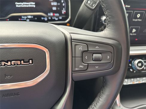 Used 2024 GMC Sierra 3500 Denali Ultimate AWD/4WD image 23