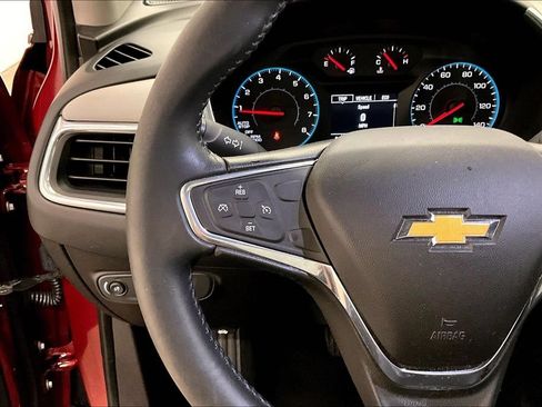 Used 2018 Chevrolet Equinox LT AWD/4WD image 11