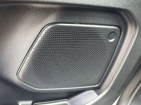 Used 2025 Ford Escape Active AWD/4WD image 27
