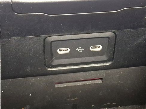 Used 2024 Mercedes-Benz C 300 C 300 image 25