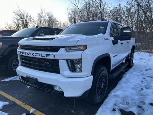 Used 2022 Chevrolet Silverado 2500 LT w/ Z71 Sport Edition image 4