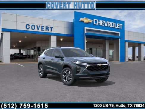 New 2026 Chevrolet Trax LT image 1